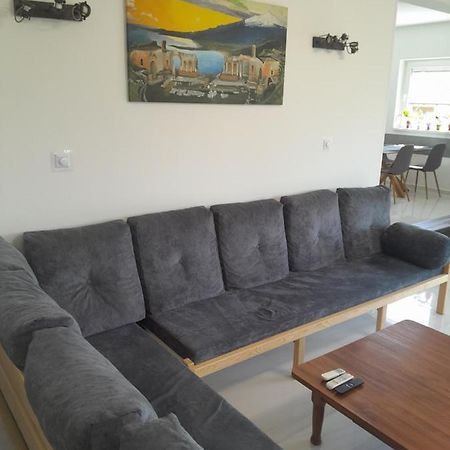Lila Fuge Apartman Apartment Balatonfured Bagian luar foto
