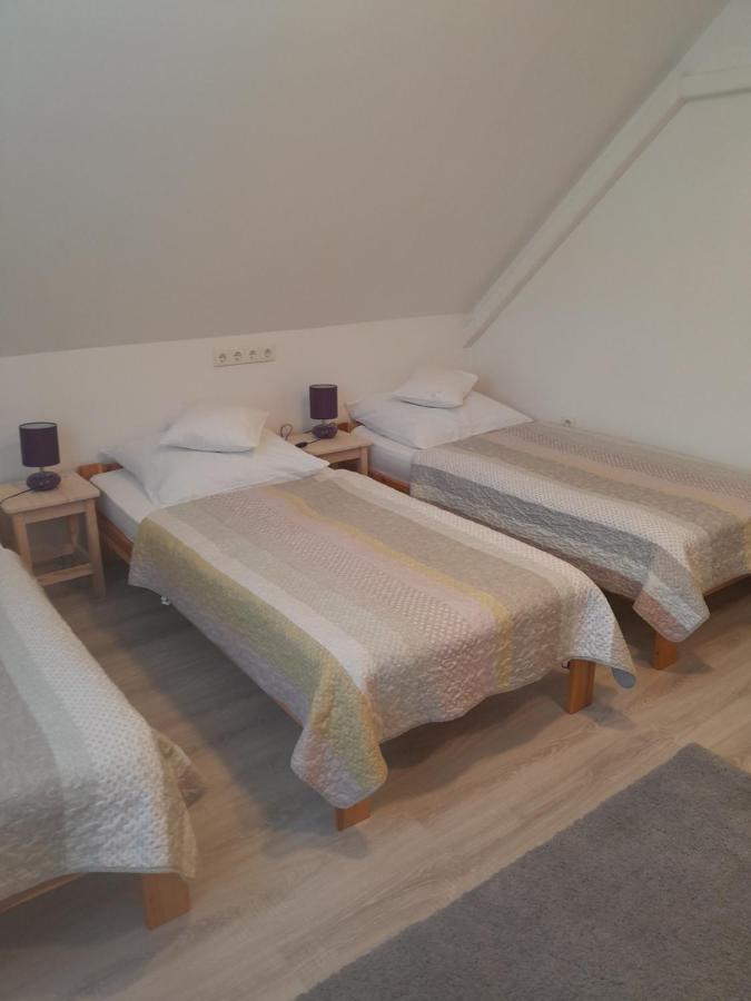 Lila Fuge Apartman Apartment Balatonfured Bagian luar foto