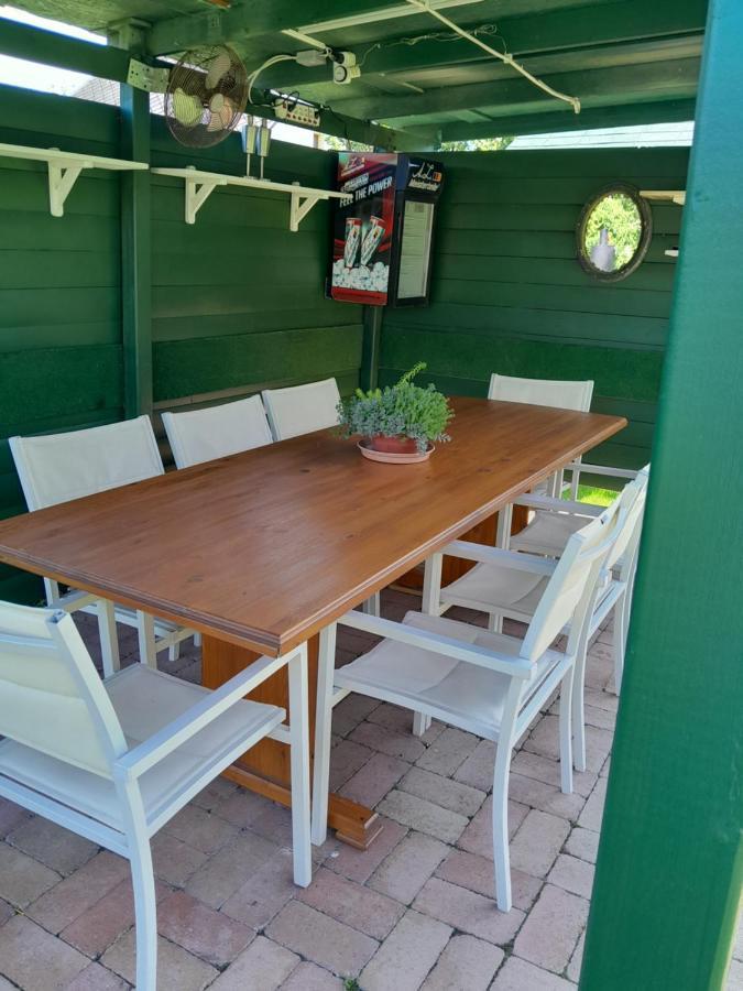 Lila Fuge Apartman Apartment Balatonfured Bagian luar foto