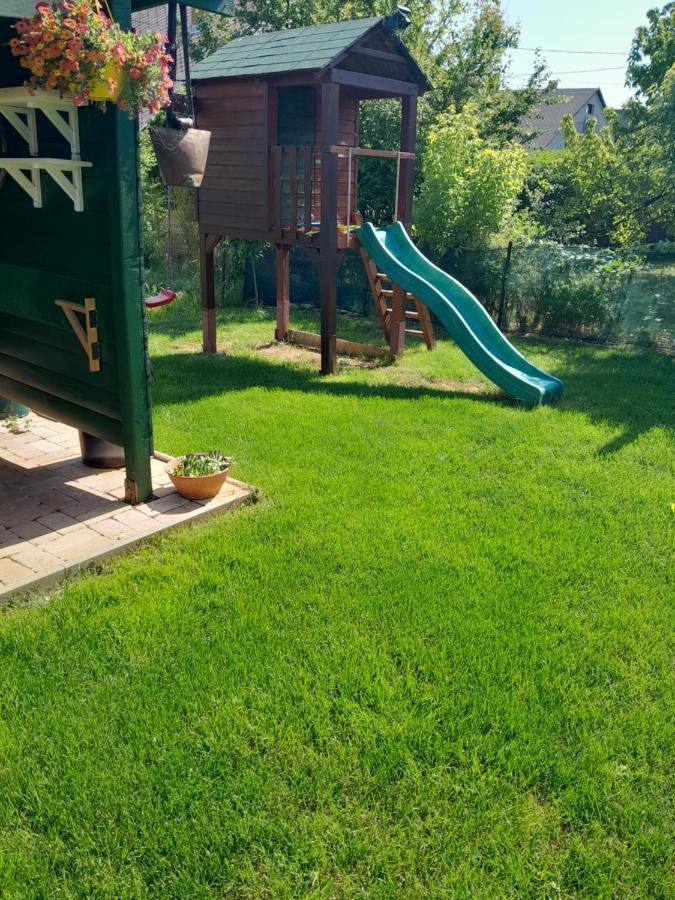 Lila Fuge Apartman Apartment Balatonfured Bagian luar foto
