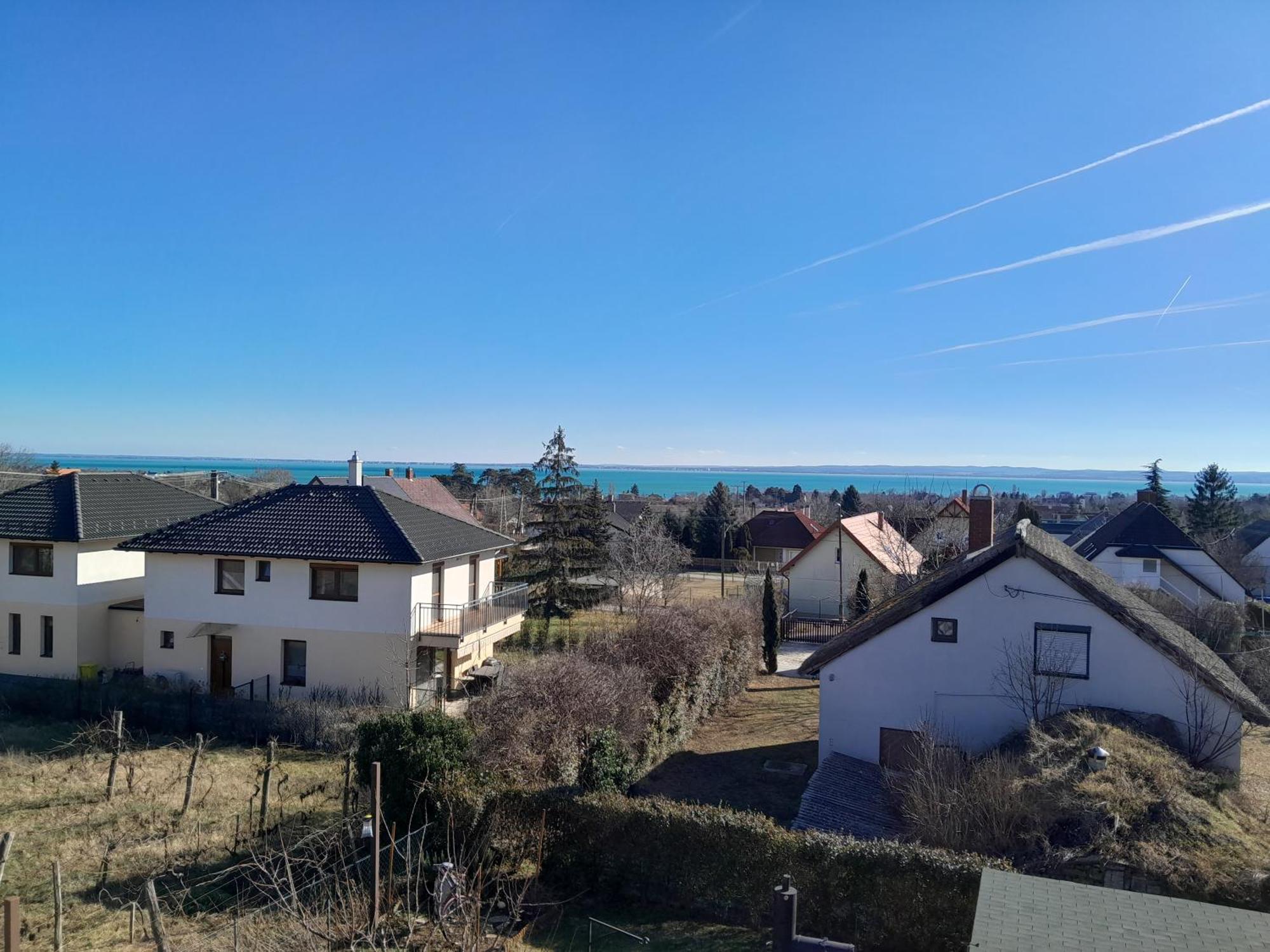 Lila Fuge Apartman Apartment Balatonfured Bagian luar foto